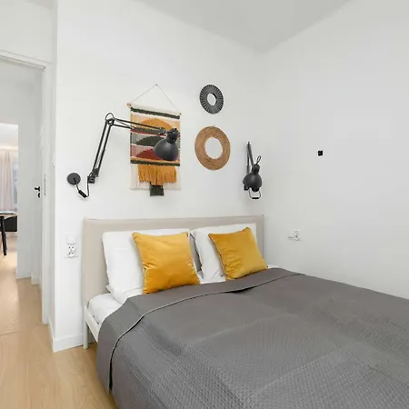 Apartmán Stylish 2 Bedrooms With Air Conditioning Close To The Center By Renters Rzeszów