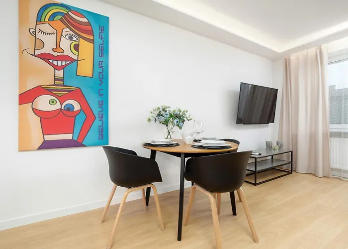 Stylish 2 Bedrooms With Air Conditioning Close To The Center By Renters