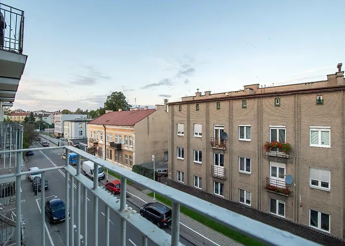 Stylish 2 Bedrooms With Air Conditioning Close To The Center By Renters * Rzeszow